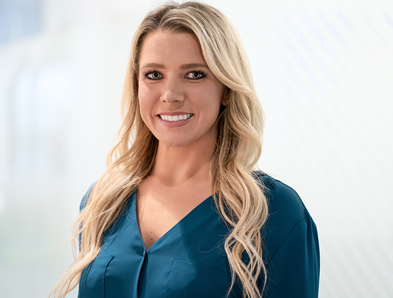 sydney dixon 768x582